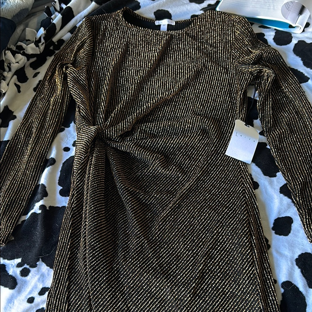 Lulus Black and Gold Long Sleeve Dress